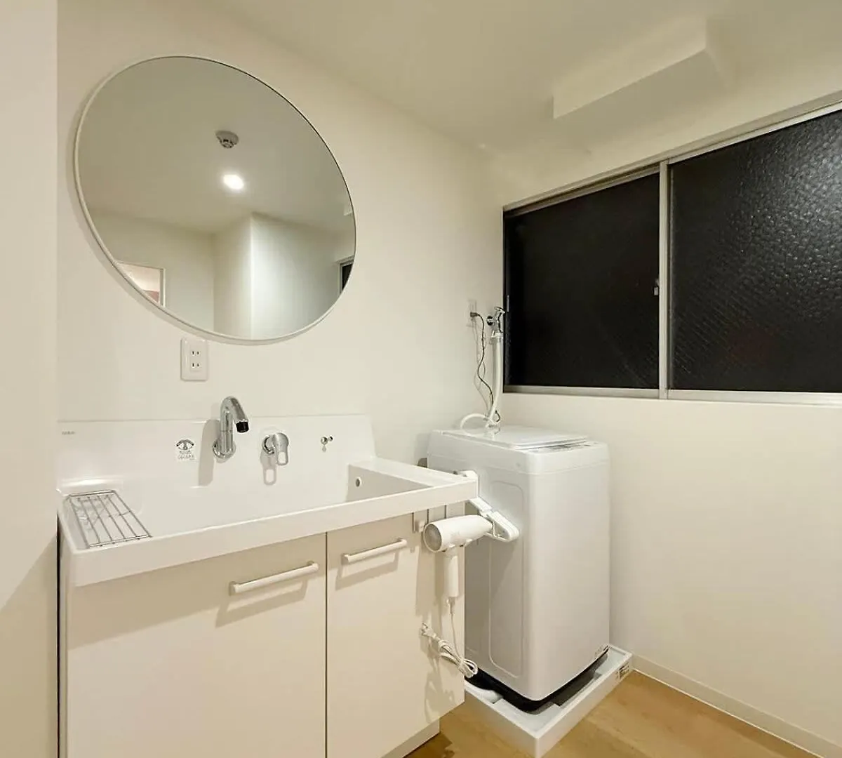 Bhotel Nikkei Central 3Br Apt Close To Shopping & Dining Hiroshima