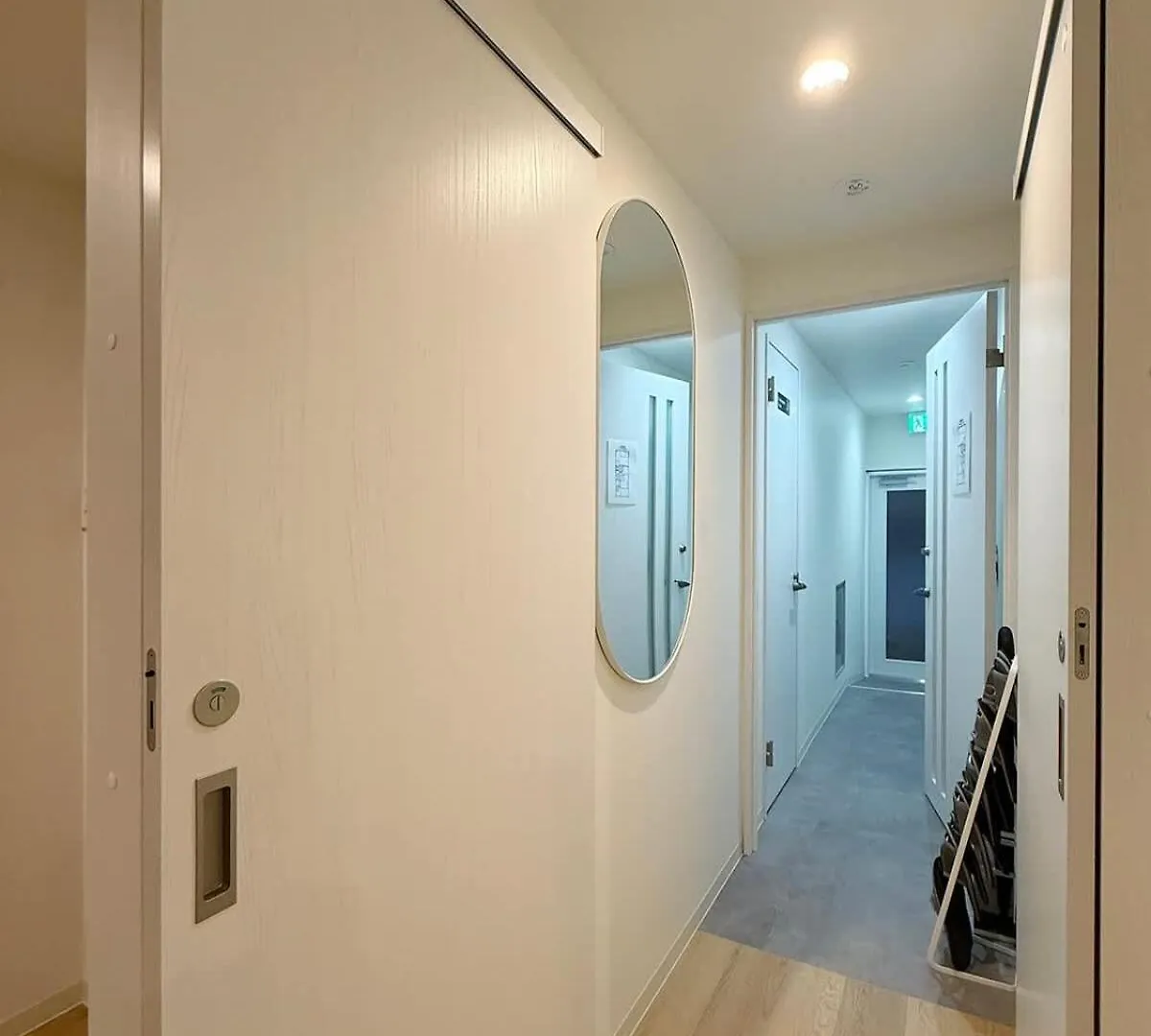 Bhotel Nikkei Central 3Br Apt Close To Shopping & Dining Hiroshima Apartment