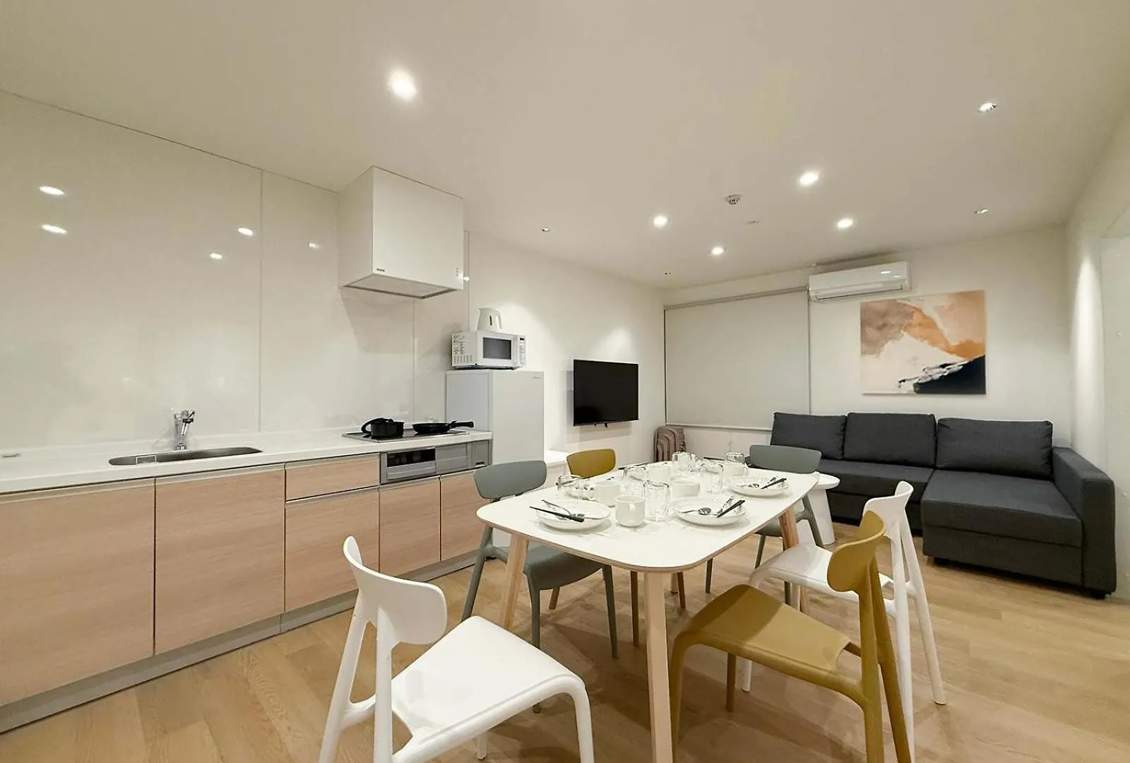 Apartment Bhotel Nikkei Central 3Br Apt Close To Shopping & Dining Hiroshima Japan